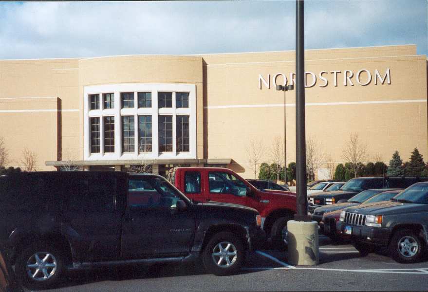Somerset Mall: A Shopping Haven In The Heart Of Troy